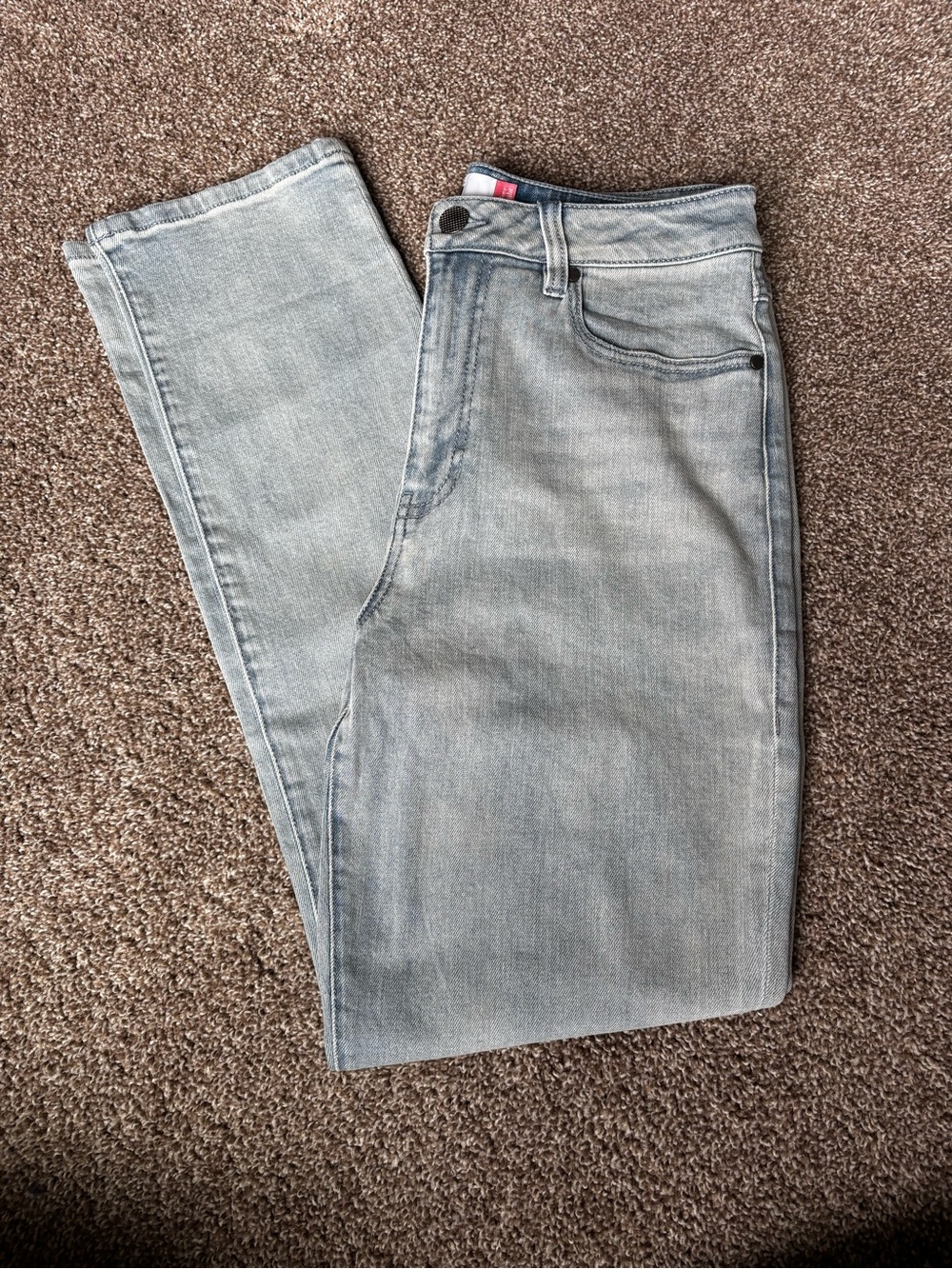 Cabi Straight Leg Light Wash Jeans